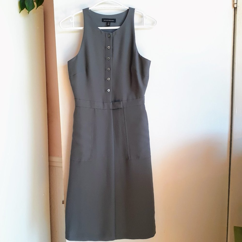 Sleeveless dress Banana Republic